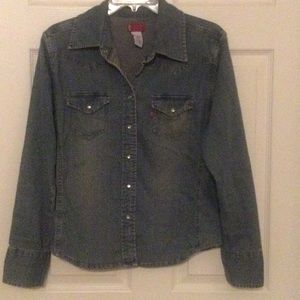 Levi’s denim shirt